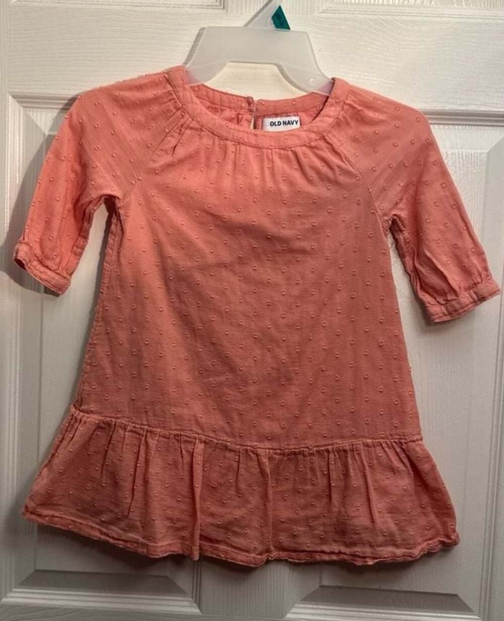 Old Navy Girls Coral Dot Ruffle Hem Dress Size 4T